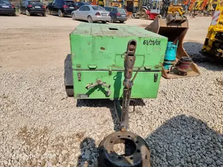 MAZ 5337 truck-mounted crane — Foto 3