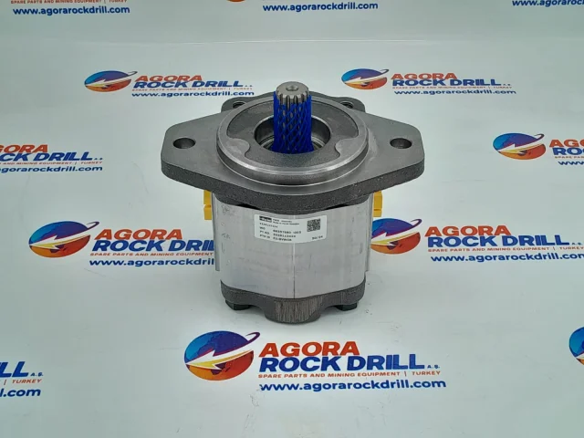 Gear Pump 550 589 86 — Zahnradpumpe | 123Machinery