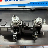 Hydraulic Pump Assembly 550 562 61 — Foto 5