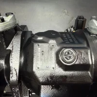 Hydraulic Pump Assembly 550 562 61 — Foto 7