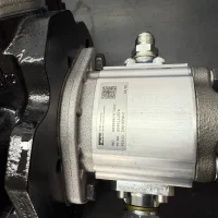 Hydraulic Pump Assembly 550 562 61 — Foto 13