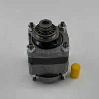 Hydraulic Motor 550 065 21 — Hydraulikmotor | 123Machinery