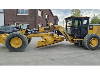 Cat BW 213 DH-5 DT-75 class crawler dozer — Foto 8
