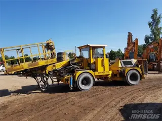 JCB 436 L2106E