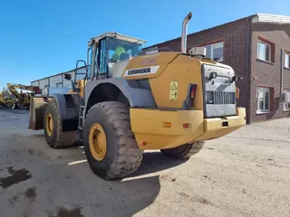 Liebherr 427 L 564 — Foto 2