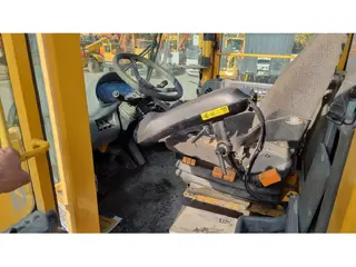 Volvo 427 L220 — Foto 10