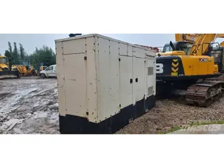 Case 1021F L2106E — Foto 4