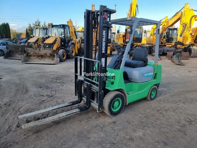Mitsubishi 1021F FD20 (2.0 t class — "20" cowl decal; filename hint FG-18CAP) — Dieselstapler — gebraucht kaufen | 123Machinery
