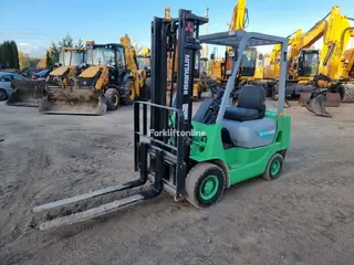 Mitsubishi 1021F FD20 (2.0 t class — "20" cowl decal; filename hint FG-18CAP) — Dieselstapler — gebraucht kaufen | 123Machinery