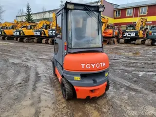 Toyota FD25 — Foto 7