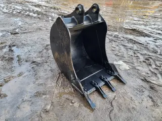 JCB 3CX 4CX Tieflöffel — Tieflöffel — neu kaufen | 123Machinery