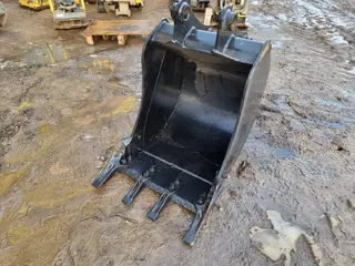 JCB 3CX 4CX Tieflöffel — Foto 3