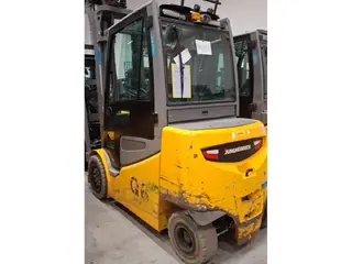 Jungheinrich EFG540ks — Elektrostapler — gebraucht kaufen | 123Machinery