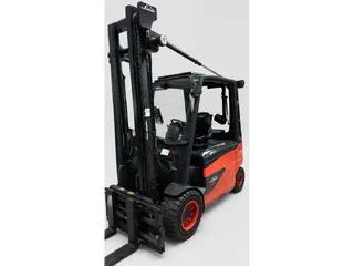 Linde E50HL-01 nur 81 Stunden — Elektrostapler — gebraucht kaufen | 123Machinery