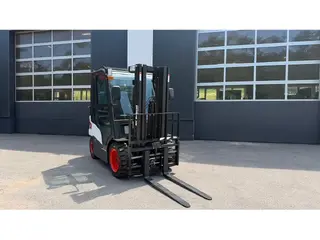 Bobcat D25NXS — Foto 5
