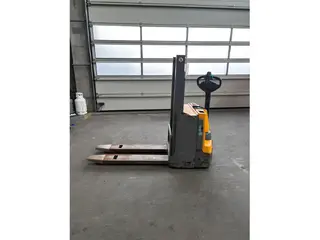 Jungheinrich EJD 118 — Hochhubwagen — gebraucht kaufen | 123Machinery