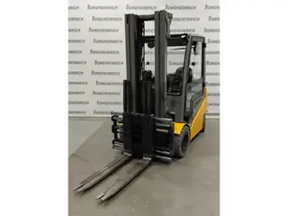 Jungheinrich EFG 430k — Elektrostapler — gebraucht kaufen | 123Machinery