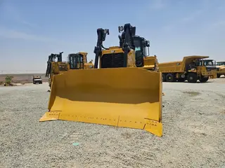 Cat D8 — Foto 3