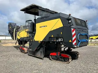 BOMAG BM 2000/65 65 — Asphaltfräsen — gebraucht kaufen | 123Machinery