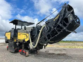 BOMAG BM 2000/65 65 — Foto 8
