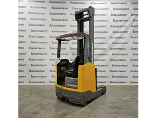 Jungheinrich ETV 214 — Schubmaststapler — gebraucht kaufen | 123Machinery