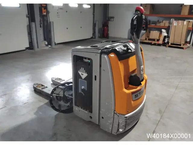 Still EXH30/LIION 4x vorhanden — Elektrohubwagen — gebraucht kaufen | 123Machinery
