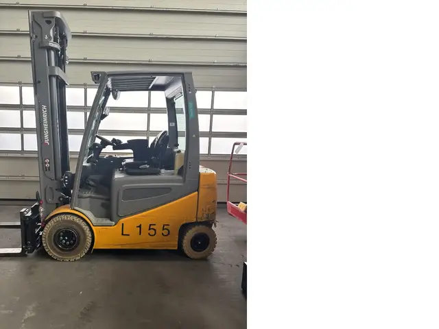 Jungheinrich EFG 540ks — Elektrostapler — gebraucht kaufen | 123Machinery