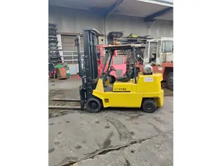 Hyster S4.50 XL — Gasstapler — gebraucht mieten | 123Machinery