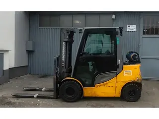 Jungheinrich TFG 430s 4.7m/ 3t /4 ventil — Foto 2