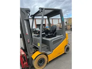 Yale GLP25VX — Foto 2