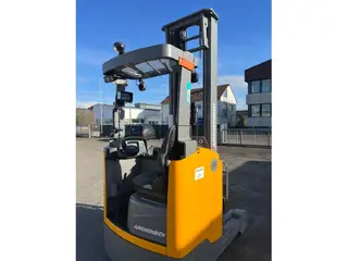 Jungheinrich ETM 214 Li-ion/ Camera/ drive-in — Foto 4