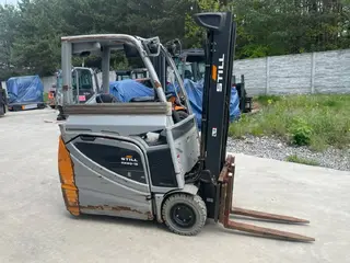 Jungheinrich ETM 214 Li-ion/ Camera/ drive-in — Foto 2