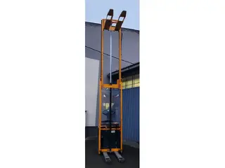 Jungheinrich ERC 212 scales — Foto 5
