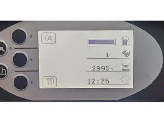 Still RX70-25 dsl/2995h/ 2014y — Foto 8