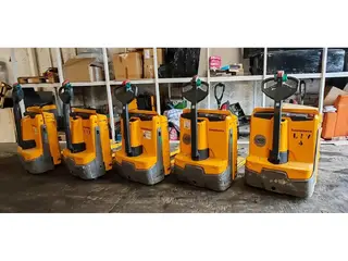 Jungheinrich EJE 116i Li-ion/ 2022y/ 1.6t/ 278kg (5pc) — Elektrohubwagen — gebraucht mieten | 123Machinery