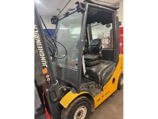 Jungheinrich DFG 425s — Foto 4