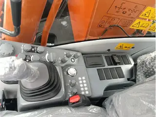 Hitachi LANDCROS — Foto 10