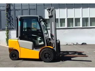 Jungheinrich DFG425 5.5m/ 610mh/ 4v — Dieselstapler — gebraucht kaufen | 123Machinery