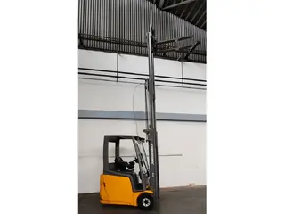 Jungheinrich EFG 215 4.8m/ 1826mh — Foto 5