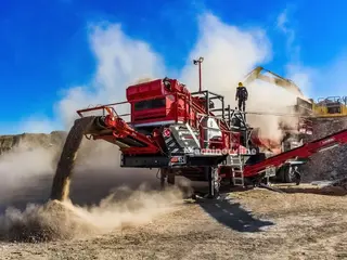 Boratas BLK02E Mobile Crushing Screening Plant — Foto 6