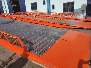 Saurus PYR TW 10 — Foto 5