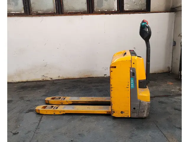 Jungheinrich EJE 116 1.6t/ 719h/ 250ah — Elektrohubwagen — gebraucht kaufen | 123Machinery
