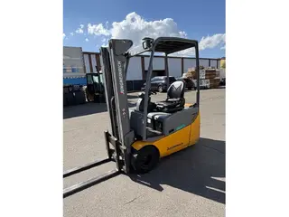 Jungheinrich EFG115 4.5m/ 2021y/ 828h — Foto 1