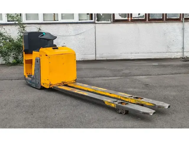 Jungheinrich ERE 225 Lion 2400mm/ 2021y res HPj — Elektrohubwagen — gebraucht kaufen | 123Machinery