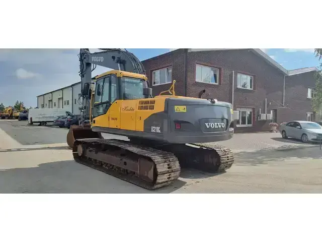 Volvo EC210C L — Kettenbagger — gebraucht kaufen | 123Machinery
