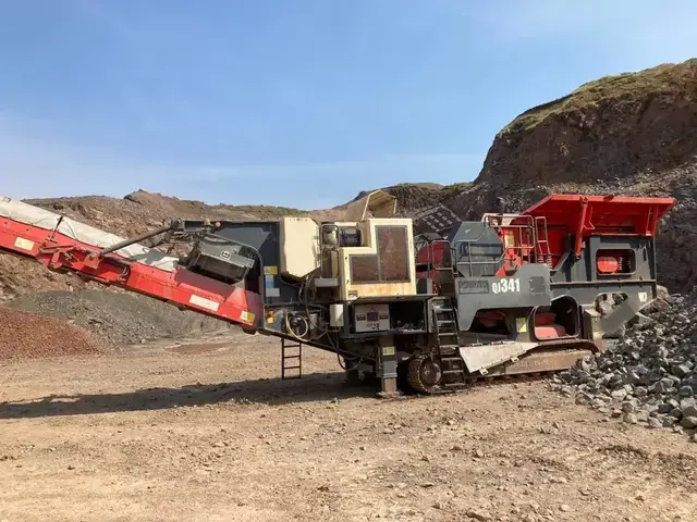 Sandvik QJ341 — Brechanlagen — gebraucht kaufen | 123Machinery