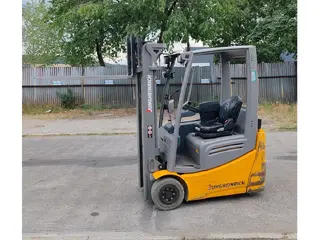 Jungheinrich EFG 213 Li-ion — Foto 6