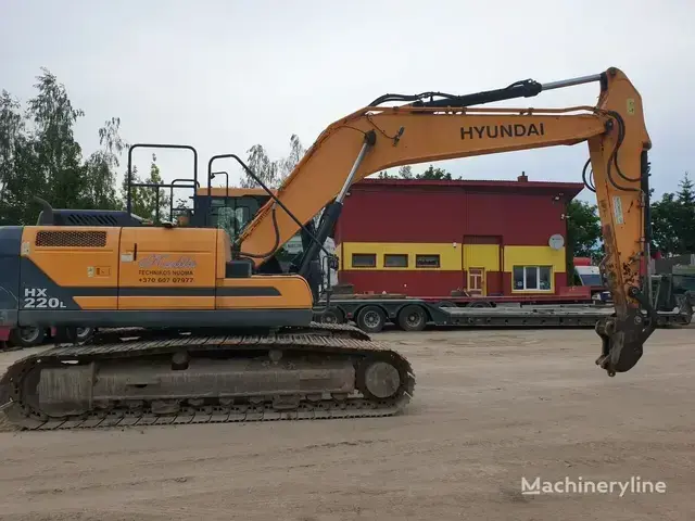 Hyundai 320 HX220L — Kettenbagger — gebraucht kaufen | 123Machinery