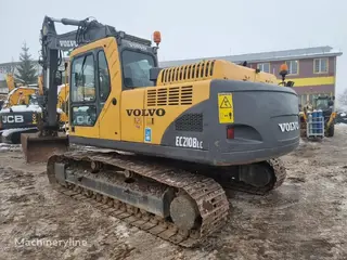 Volvo 320 EC210B LC — Foto 6