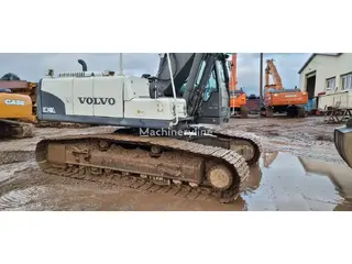 Volvo 320 EC240C L — Foto 9